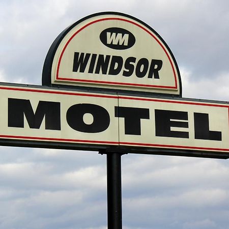 Windsor Motel New Windsor Exteriör bild